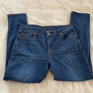 Gap Best Girlfriend Jeans, size 29
